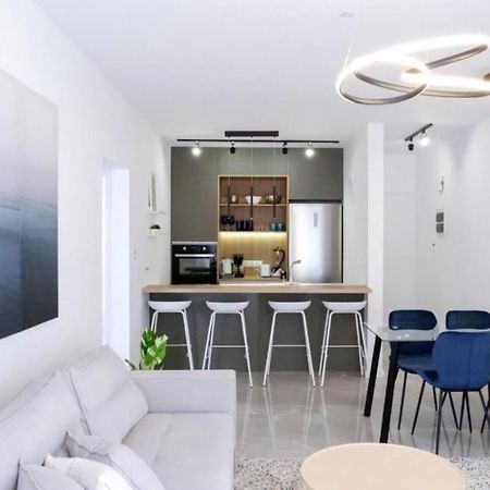 H&O Diamond Complex Sea View Apartment Paphos ภายนอก รูปภาพ