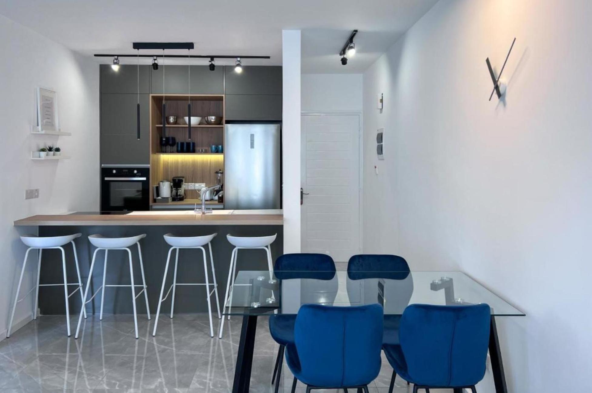 H&O Diamond Complex Sea View Apartment Paphos ภายนอก รูปภาพ